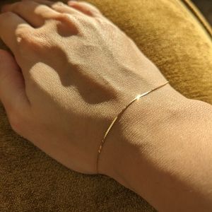 14k solid gold serpentine bracelet